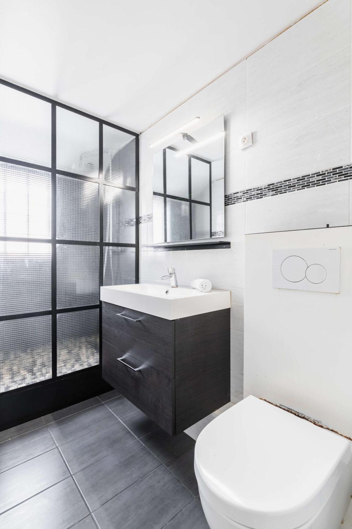 Villa Romainville Paris Pour 8 Personnes - Flat-Guest 外观 照片