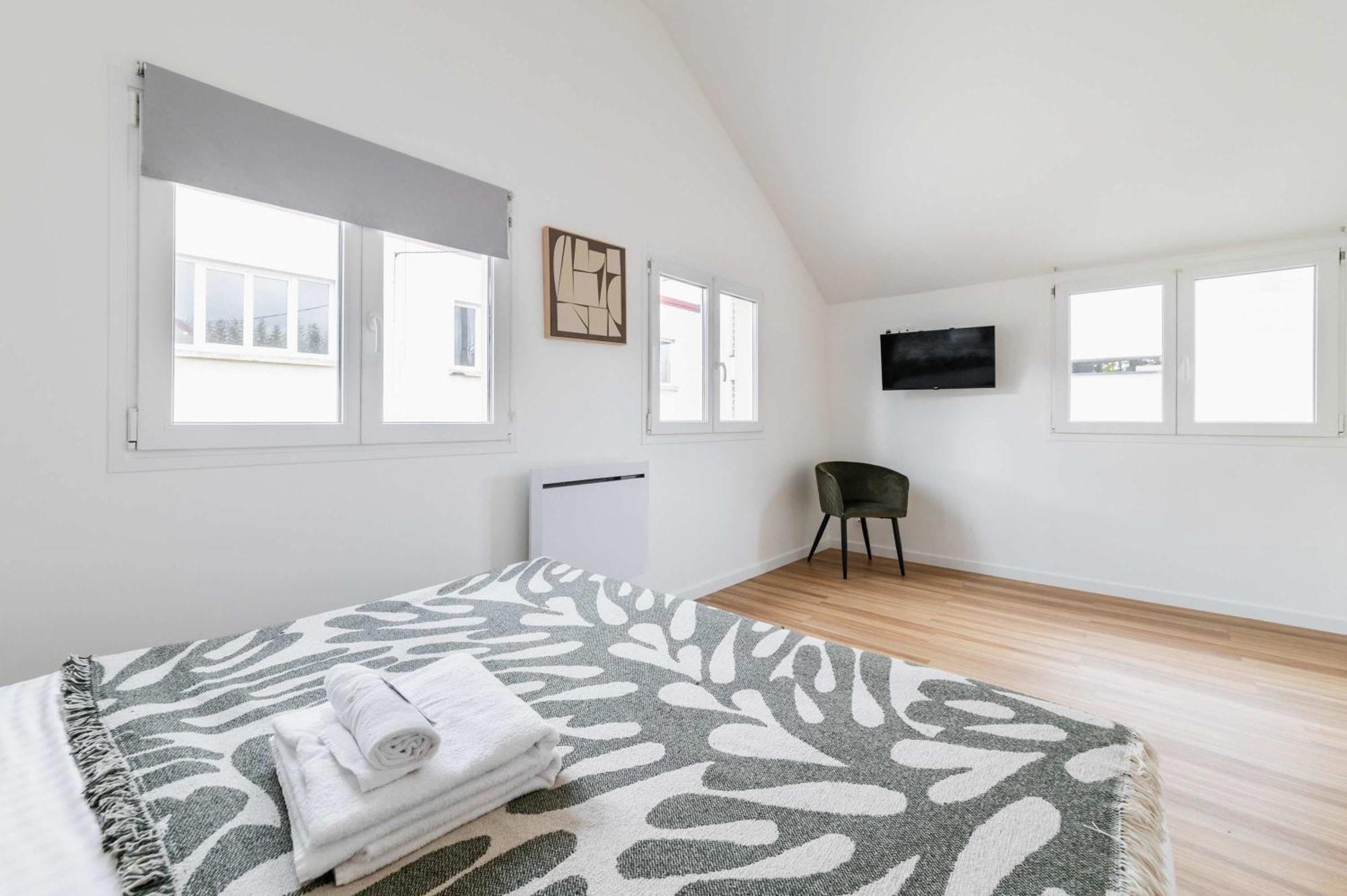 Villa Romainville Paris Pour 8 Personnes - Flat-Guest 外观 照片